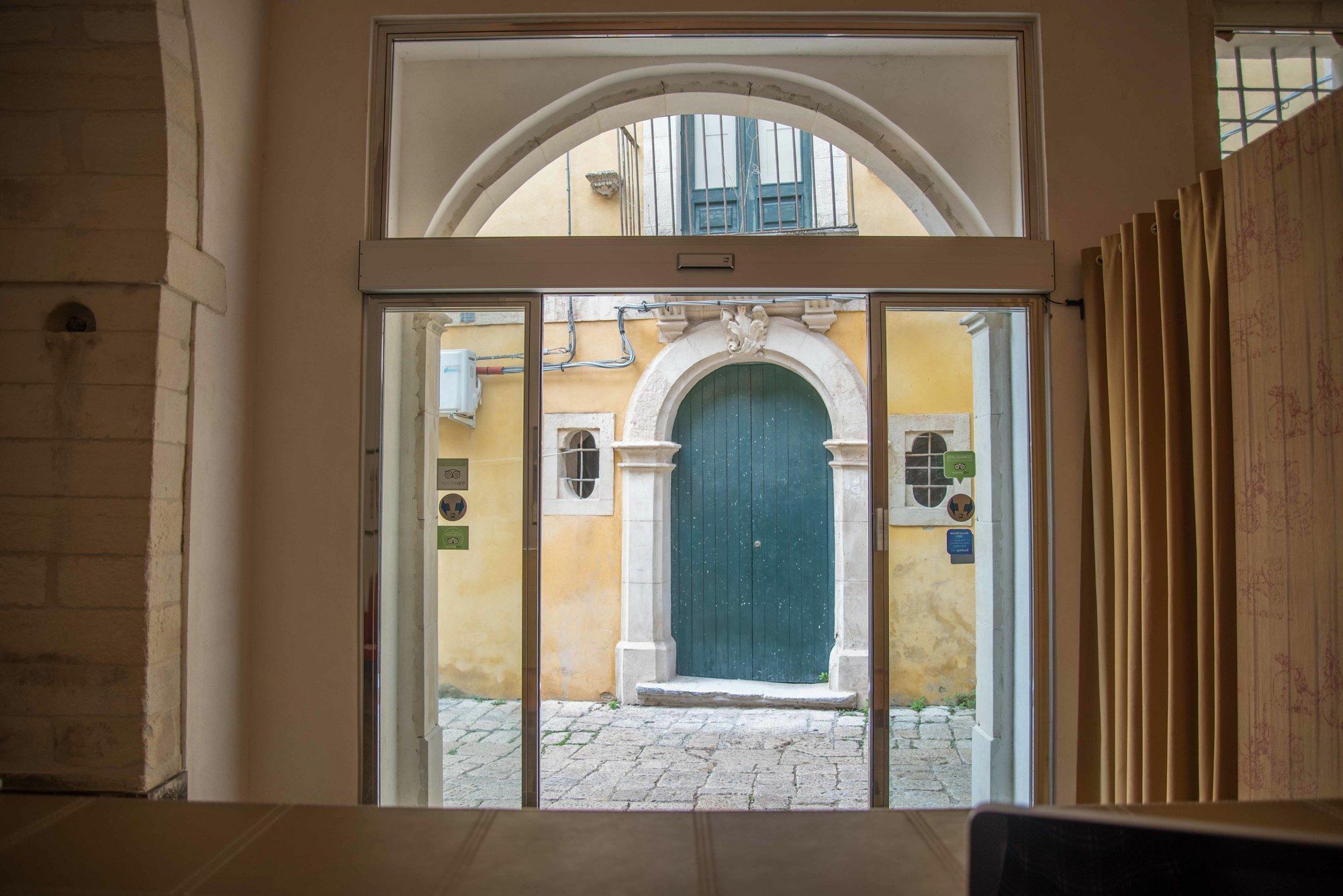 Hotel Dell'Orologio รากูซา ภายนอก รูปภาพ